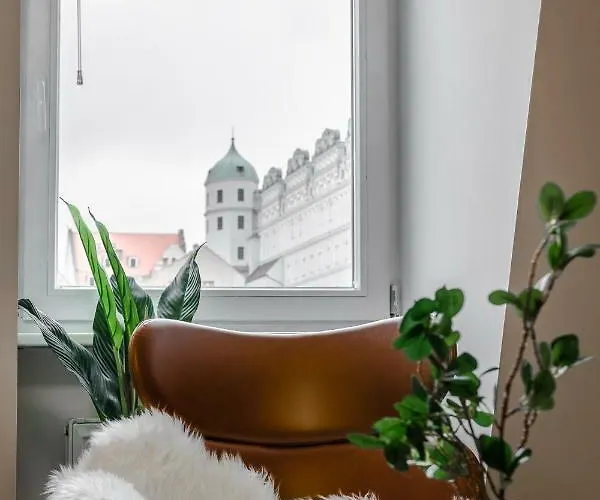 Old Town - Riverside Lux